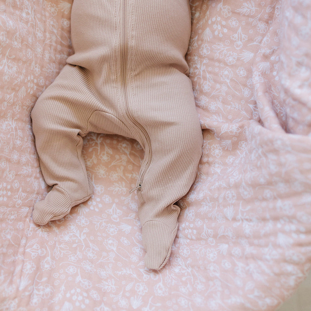 Mebie Baby organic Ribbed zipper footed pajamas- pale pink*