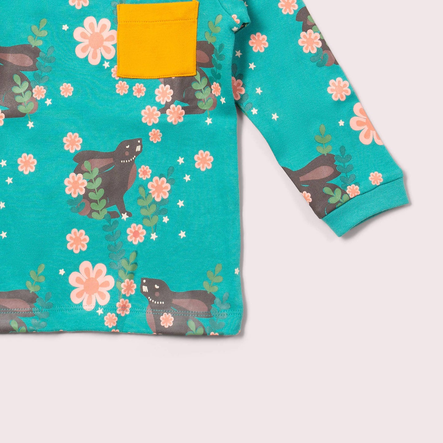 Little Green Radicals Organic Kids' Long-Sleeved T-shirt & Jogger Playset- Winter Rabbits