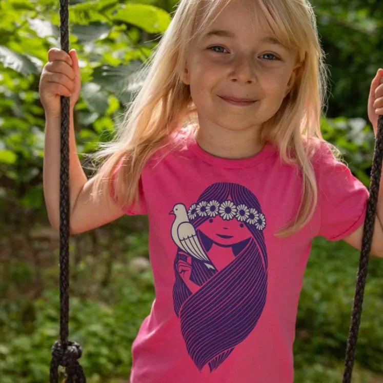 Girl wearing Danefae organic Short sleeve tee- super pink li'l miss lover