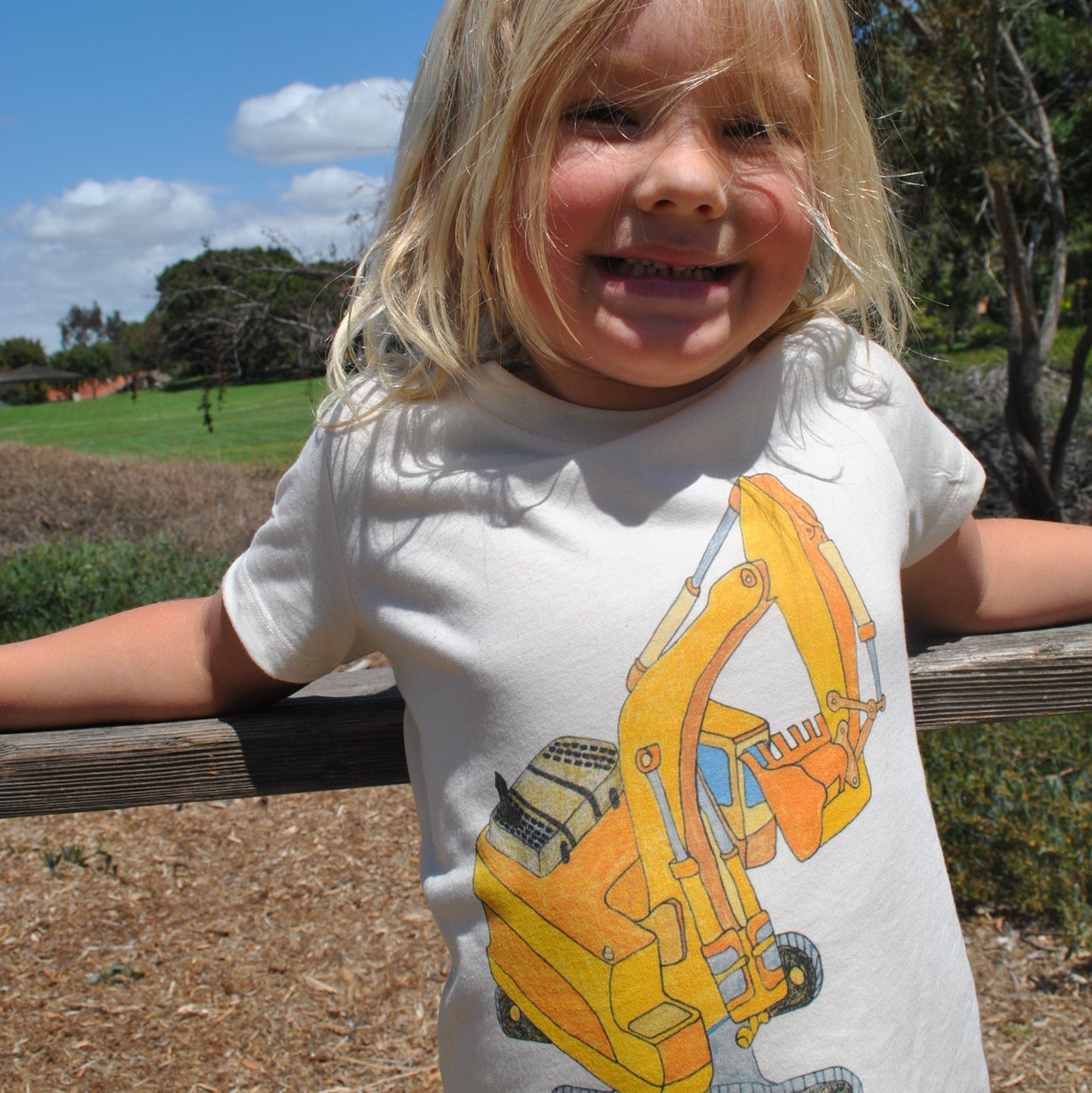 Orangeheat Organic Short/Long-Sleeved Kids' T-Shirt- Digger