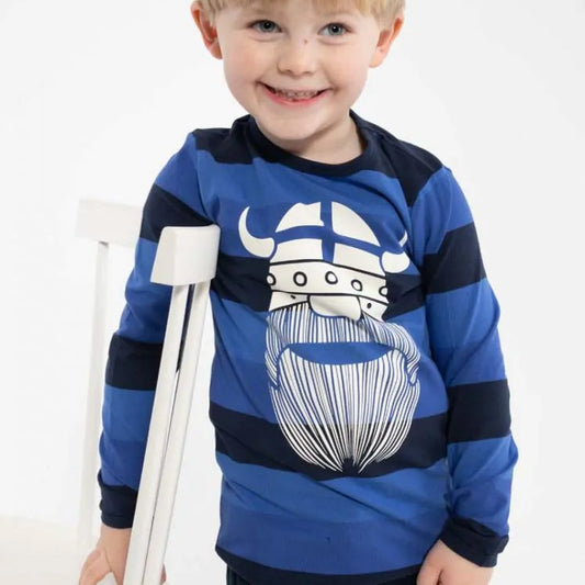 Boy wearing Danefae organic Long sleeve tee- cold plunge Erik