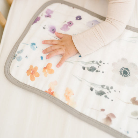 Fawn & Foster organic Burp cloths- violet*