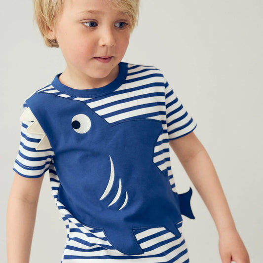 Boy wearing Fred's World organic Short sleeved t-shirt- shark appliqué