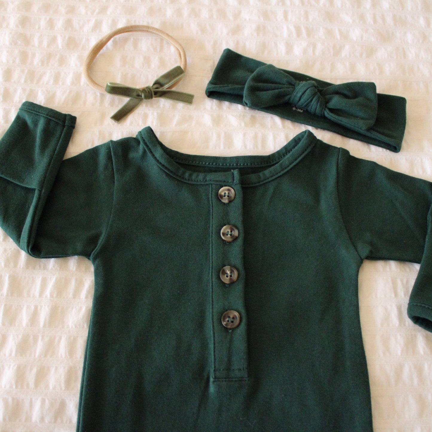 Fawn & Foster Knotted gown & top knot hat - forest green*