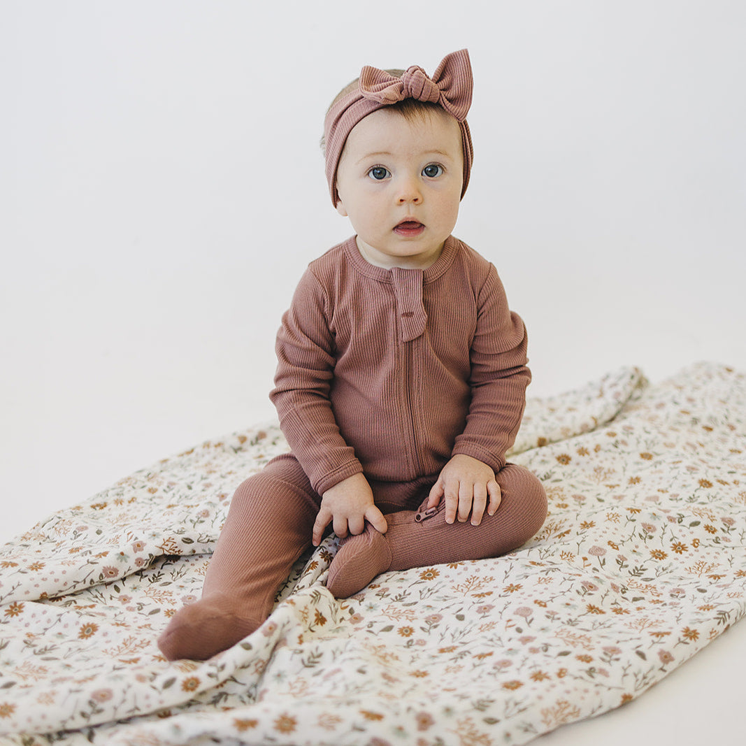 Mebie Baby organic Ribbed zipper footed pajamas- dusty rose*