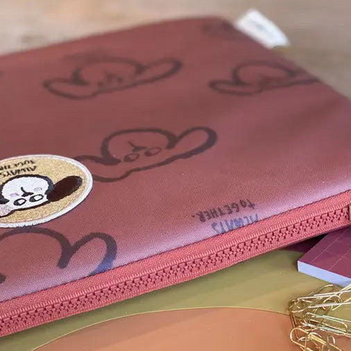 StudioLoco Tablet/laptop sleeve- dog/brick