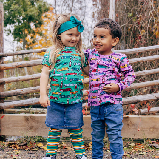 Villervalla Organic Kids' Long Sleeved Top- Race Cars, Verdant Green