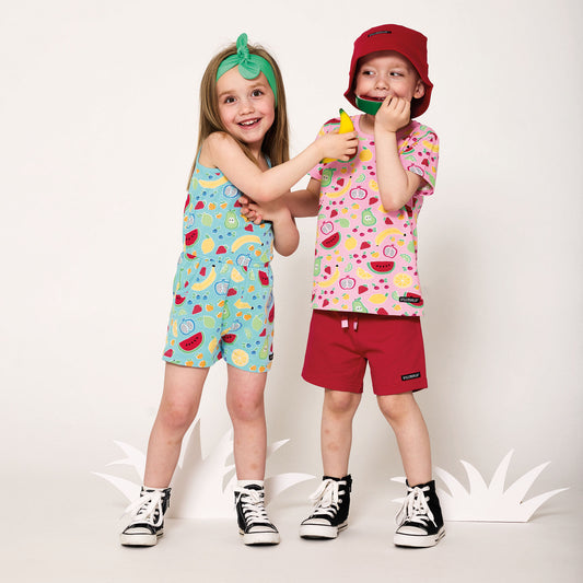Child wearing Villervalla Organic Short-sleeved t-shirt- fruit, blossom pink