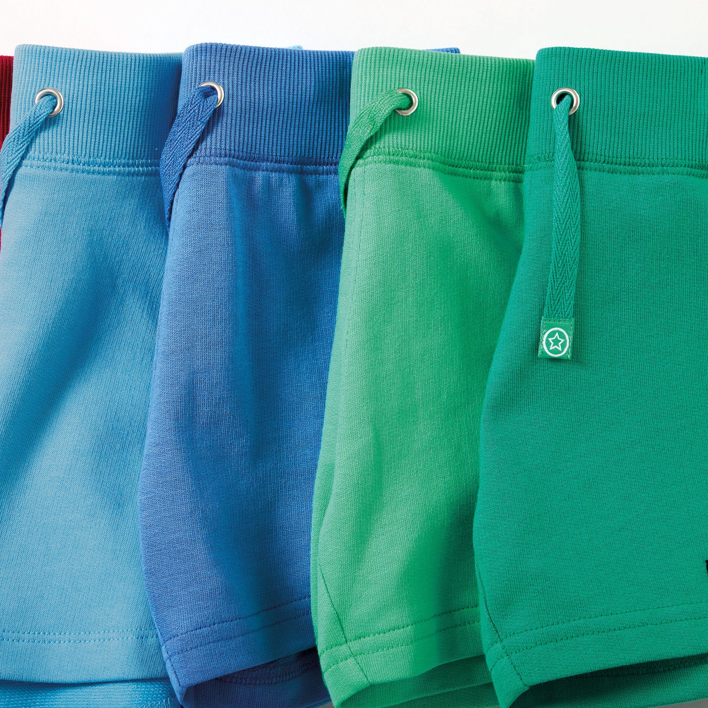 Villervalla Organic Shorts- fern green