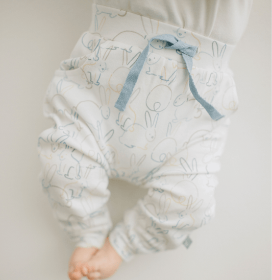 Finn + Emma organic Lounge pants- bunnies*
