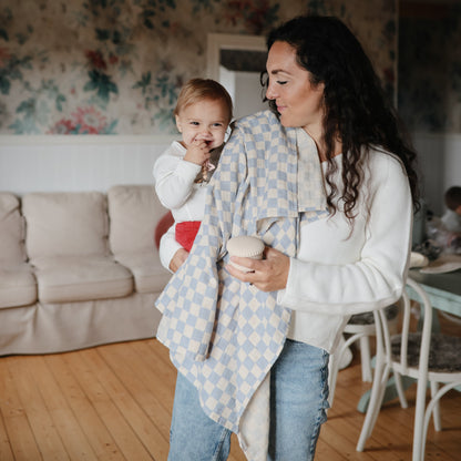 Muslin swaddle blanket, various colors*