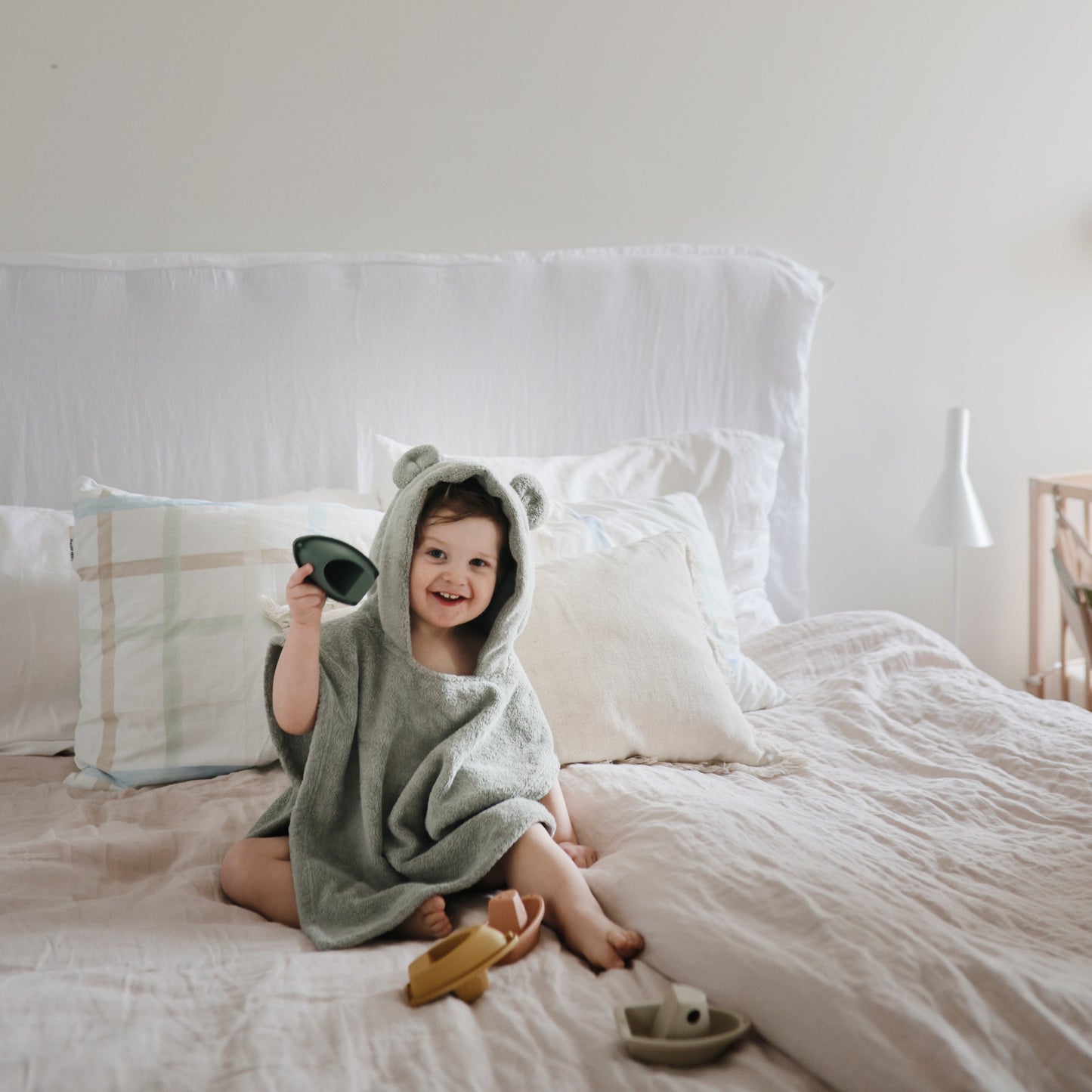 Mushie Organic Cotton Hooded Poncho Towel With Bear Ears