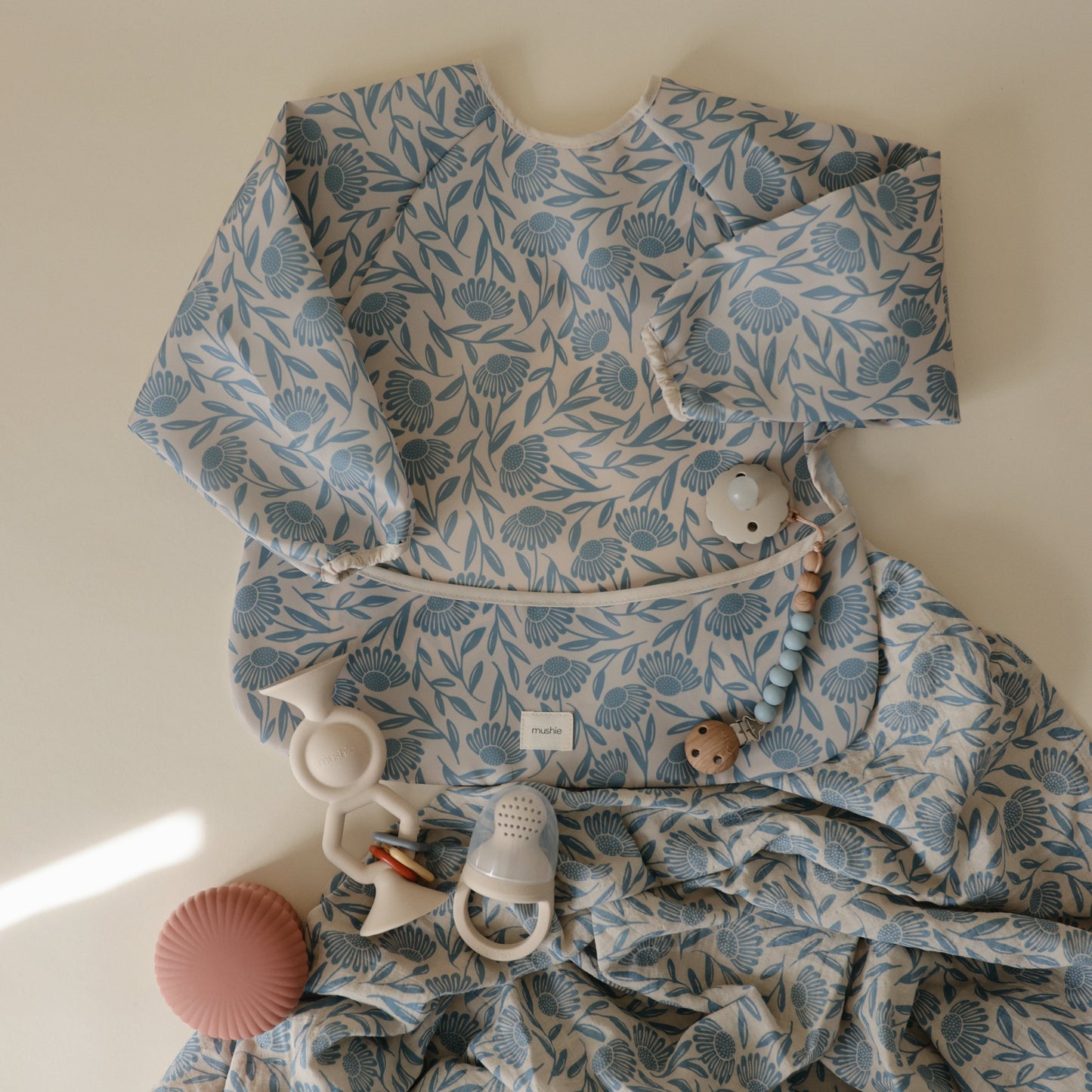 Muslin swaddle blanket, various colors*