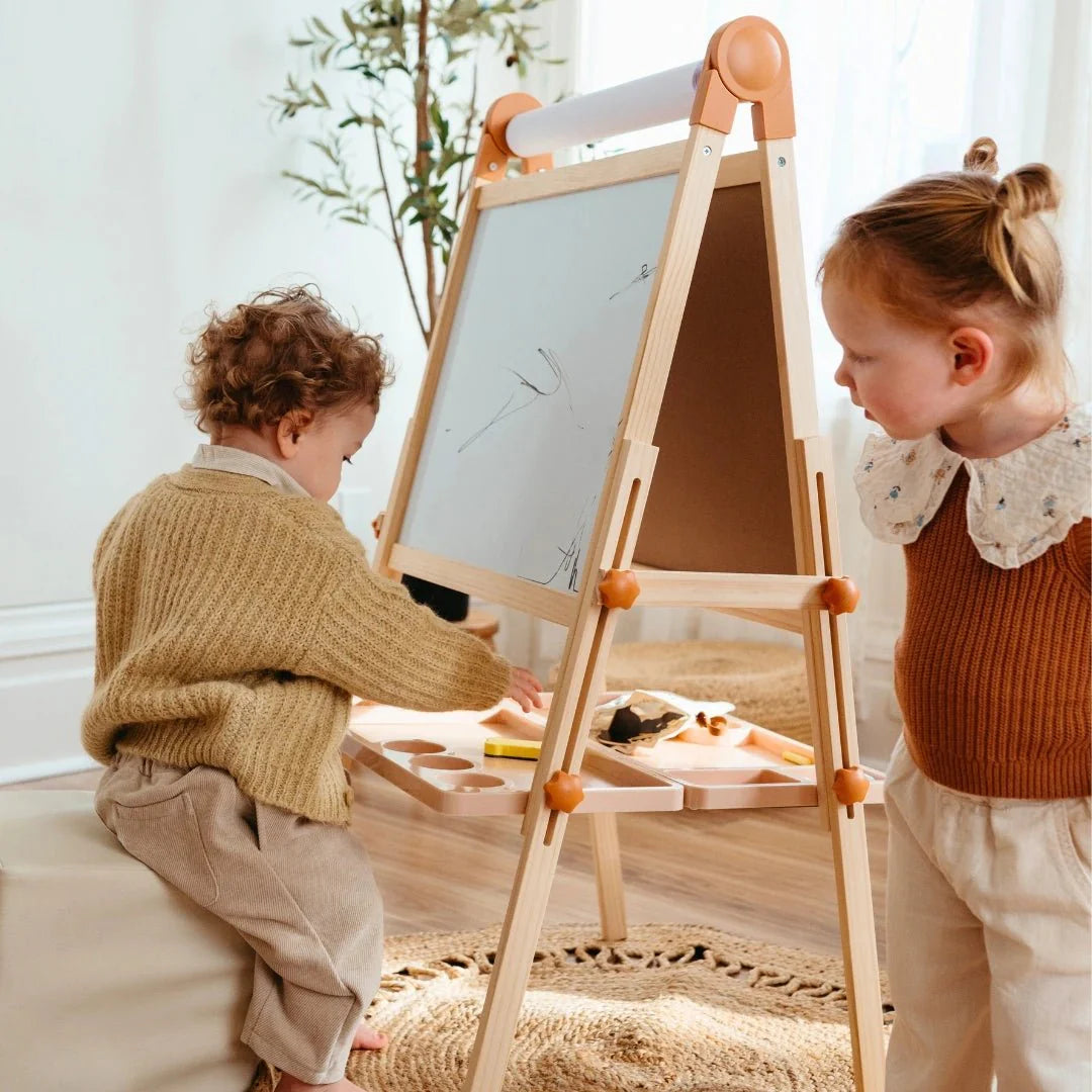 Magnitales Easel - Caramel