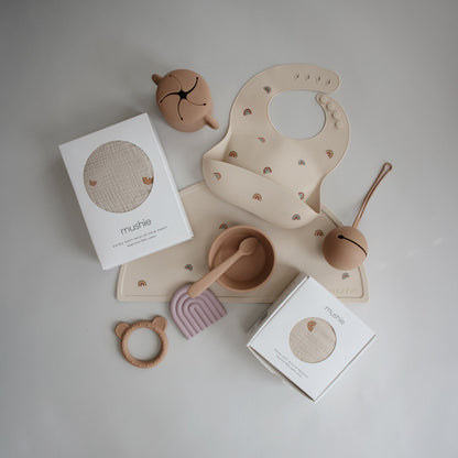 Muslin swaddle blanket, various colors*