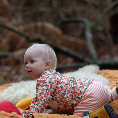 Little Green Radicals Organic Cotton T-Shirt & Jogger Playset - Pink, Petals