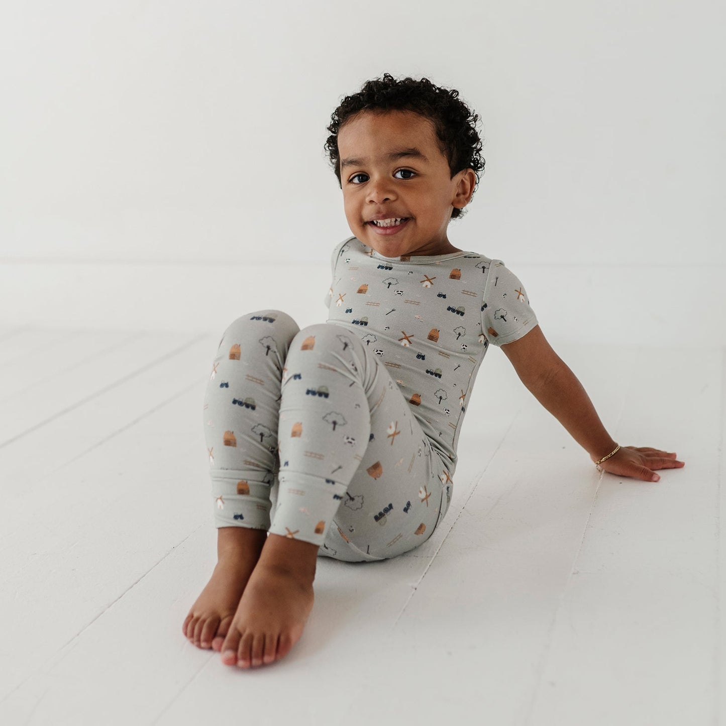 Kids Bamboo Viscose Short Sleeve Lounge Set - Pajamas | babysprouts