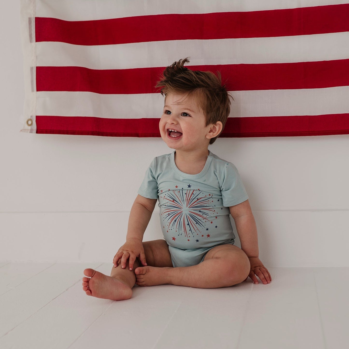 Bamboo Short Sleeve Bodysuit - Americana Prints