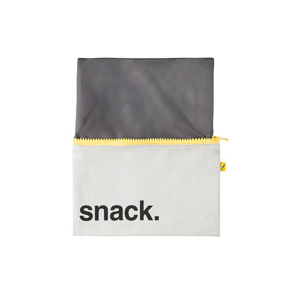 Fluf organic Zip snack sack - 'snack' black