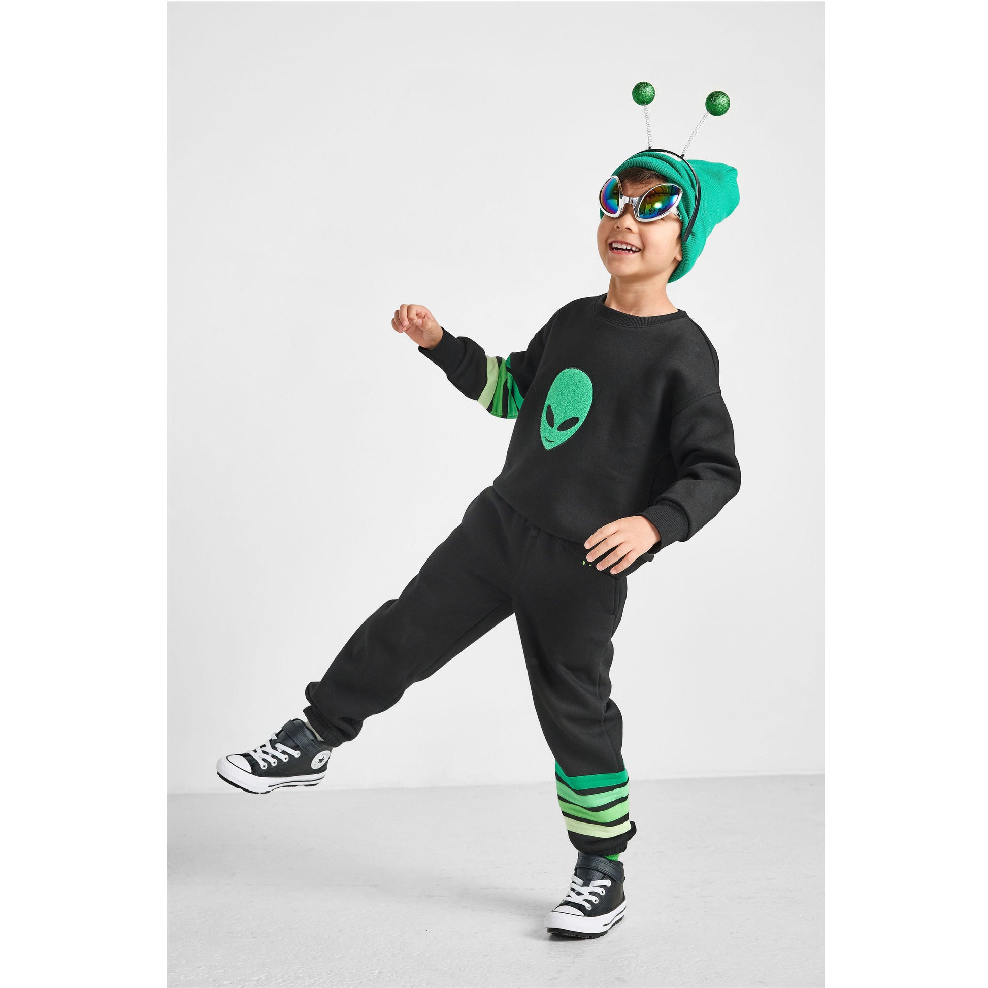 Alien Crewneck Sweatshirt - Organic Cotton & Recycled Polyester | Rebloomed Kids