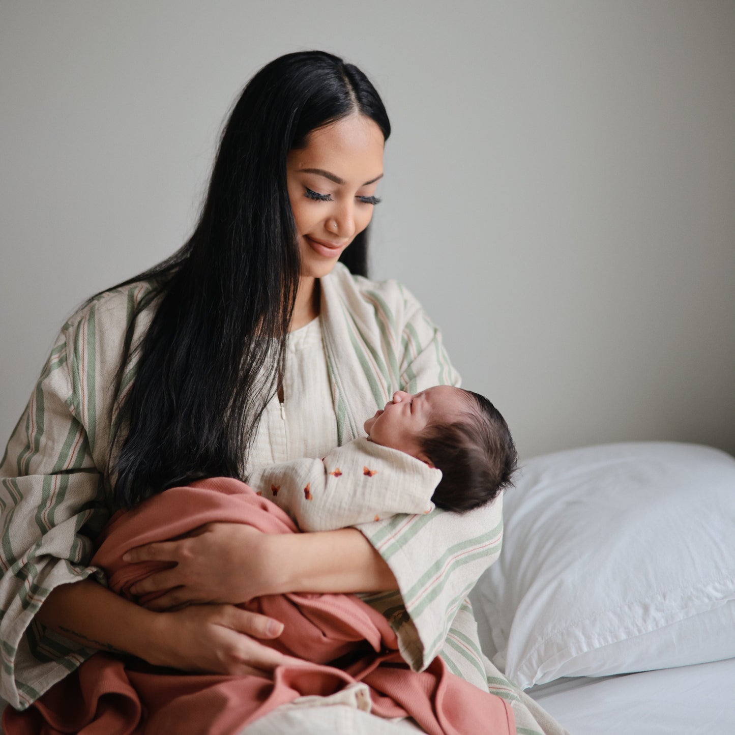 Muslin swaddle blanket, various colors*