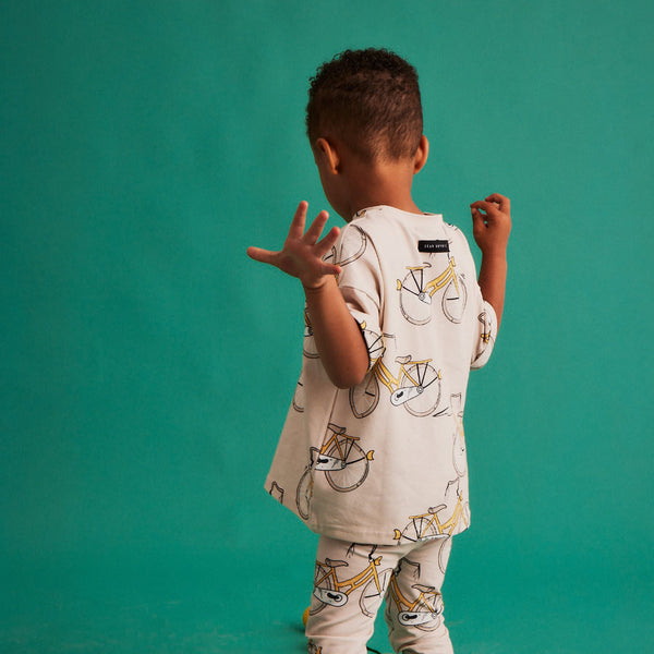 Boy wearing Dear Sophie organic Short sleeve t-shirt- bike white