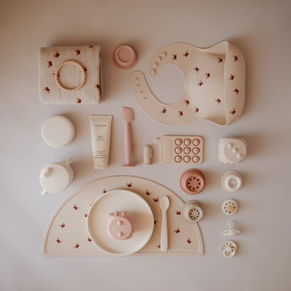 Muslin swaddle blanket, various colors*