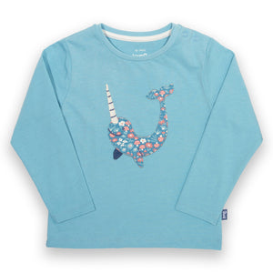 Kite organic T-shirt- narwhal appliqué