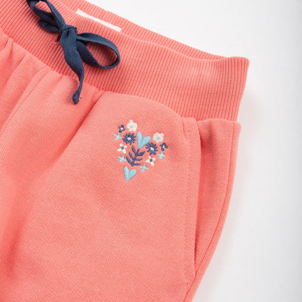 Kite organic Joggers- pink heart, closeup