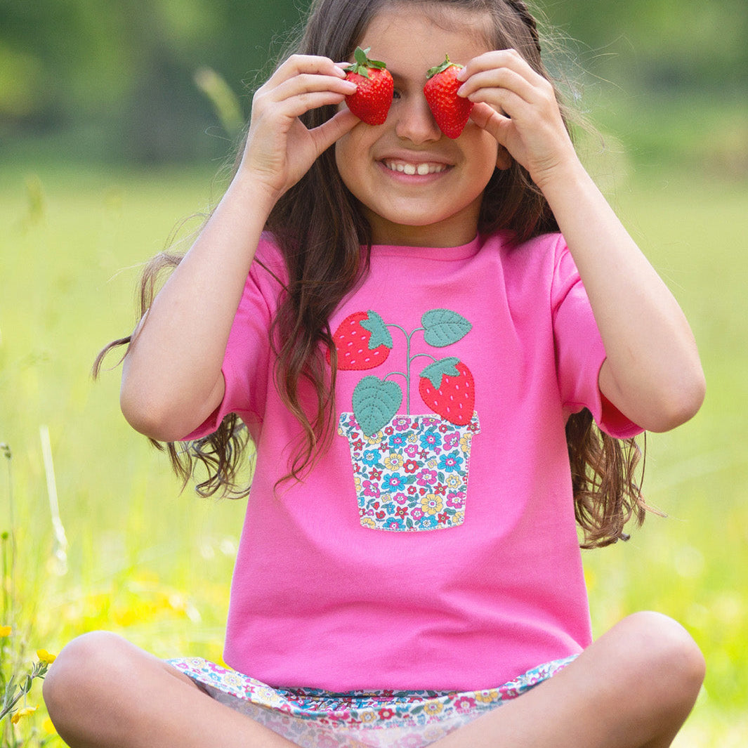 Organic Cotton Short Sleeve T-Shirt Strawberry Appliqué | Kite Clothing
