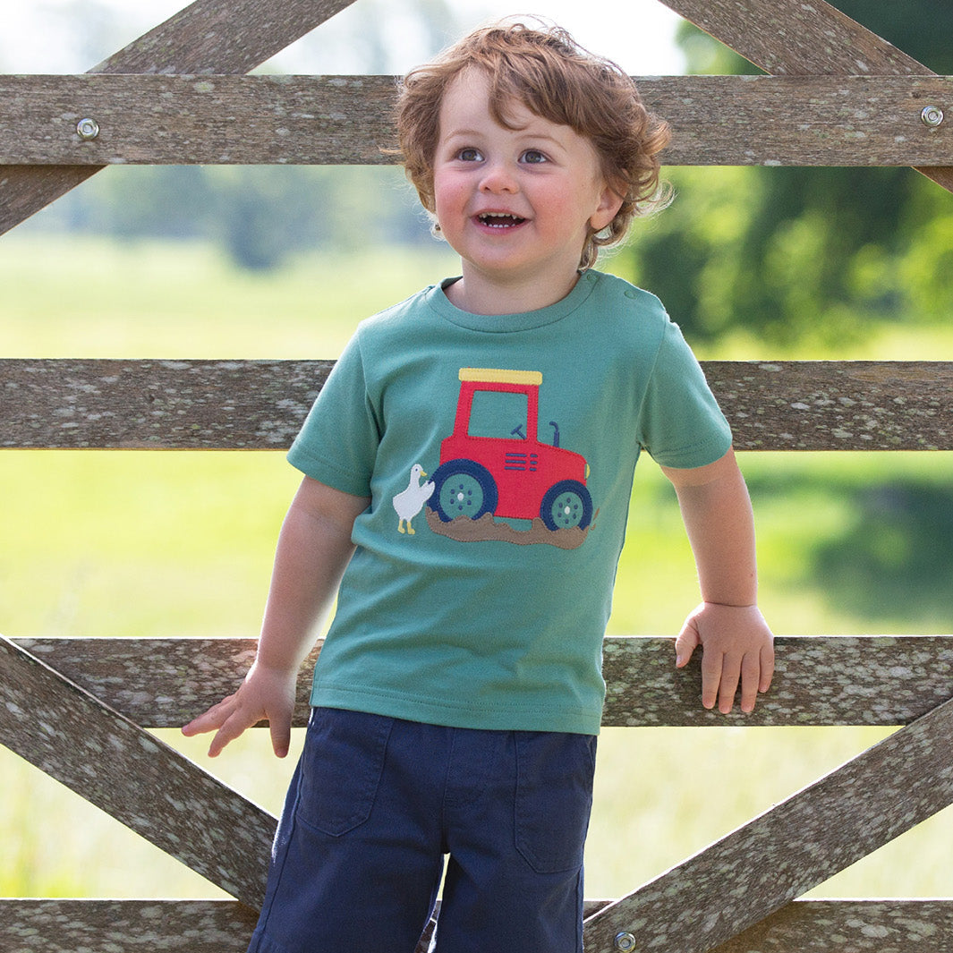 Organic Cotton Short Sleeve T-Shirt Farmer Duck Appliqué | Kite Clothing