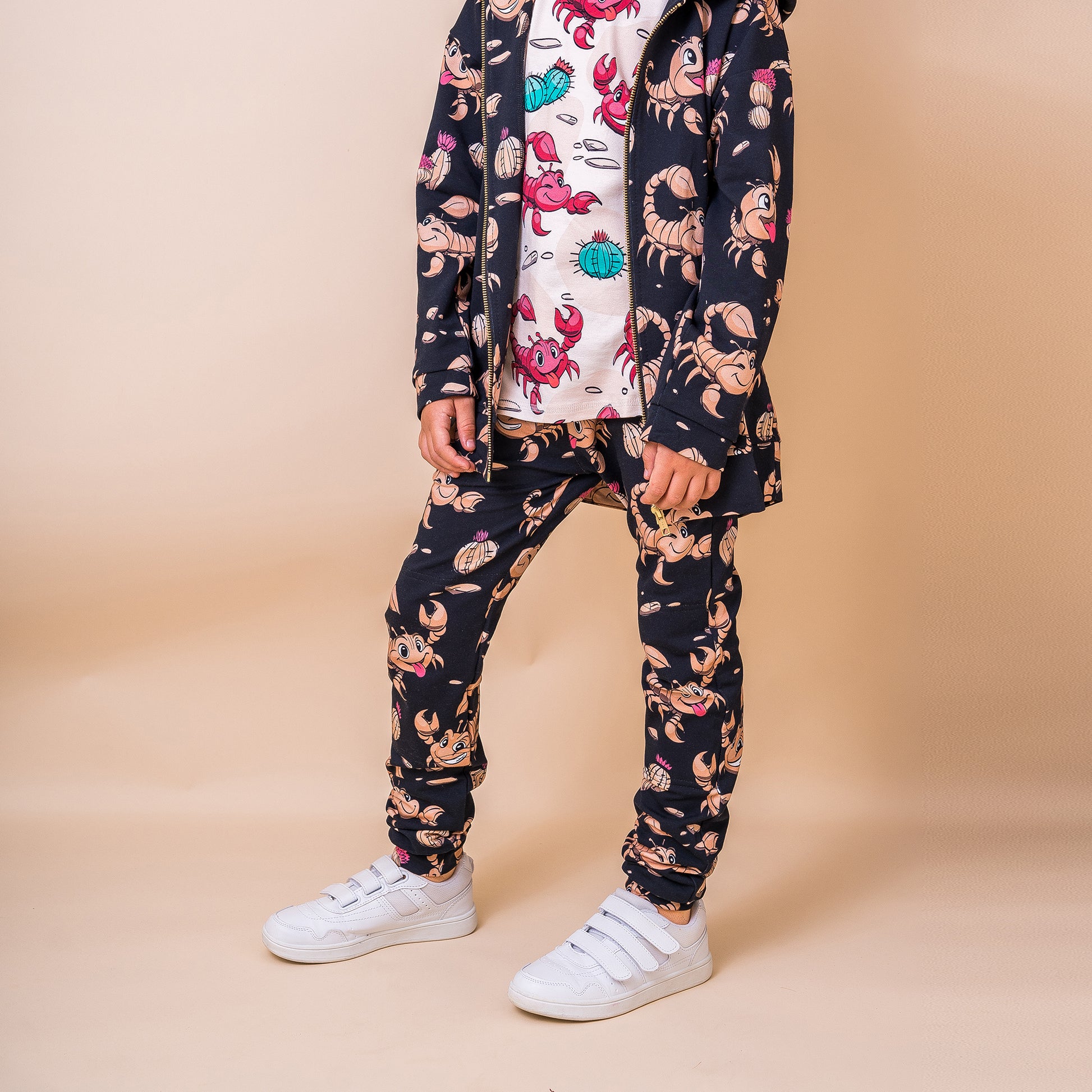 Mullido Organic Boys' Sweatpants- Scorpion, Black