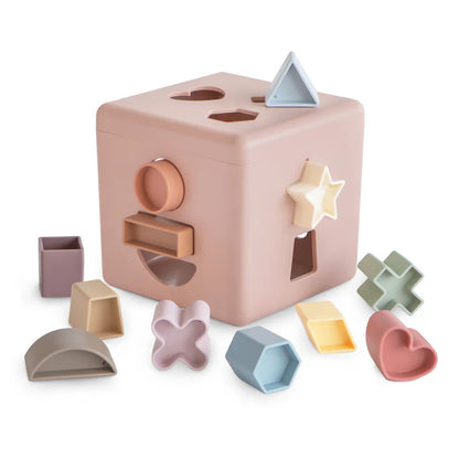 Shape Sorting Box - Petal | Mushie