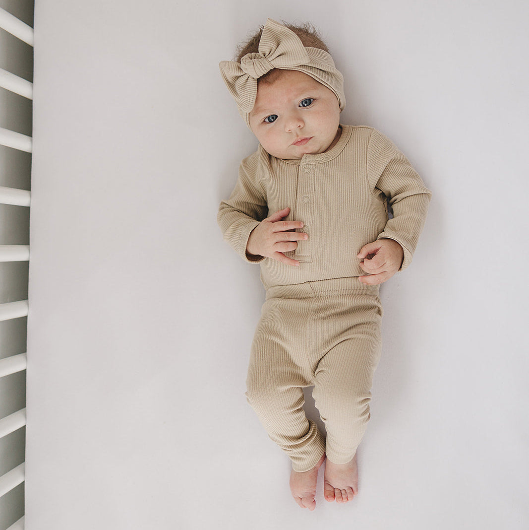 Oatmeal Organic Cotton Leggings | Mebie Baby