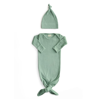 Mushie Organic Ribbed Knotted Baby Gown + Beanie Set