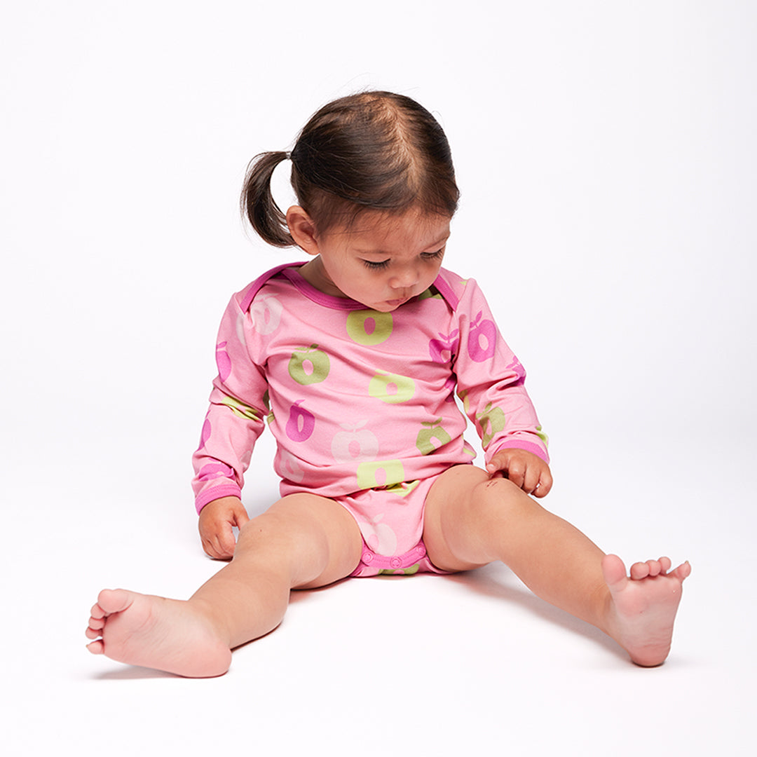 Småfolk Organic Long-Sleeved Girls' Bodysuit- Apples, Candy Pink