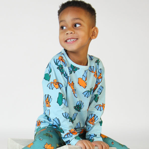 Boy wearing Smafolk organic Long sleeved t-shirt- bats, stratosphere blue