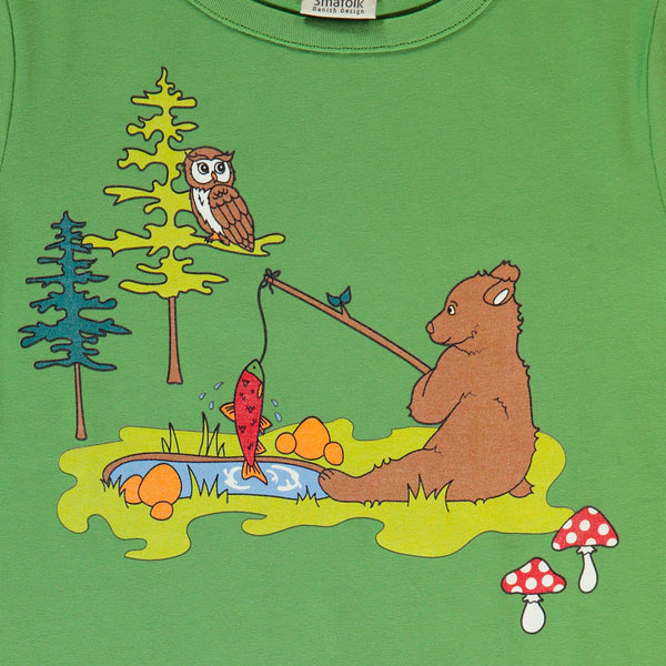 Smafolk organic Long sleeved t-shirt- bear, moss green, closeup