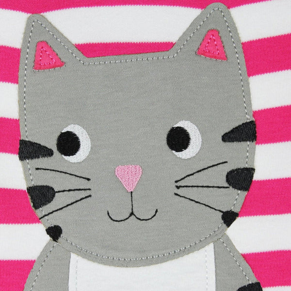 Toby Tiger organic Long sleeved t-shirt: kitten appliqué, closeup