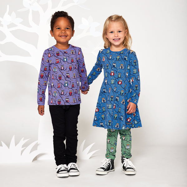 Boy wearing Villervalla organic Long sleeve top- owls, lilac