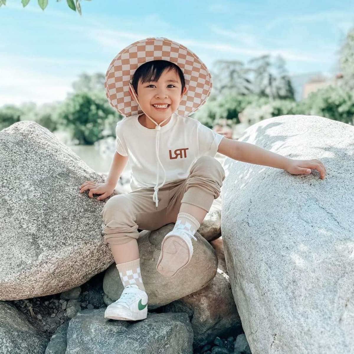 Little Rad Things Organic Boys' Short-Sleeved T-Shirt- DOPE THREADS SWELL DAYS