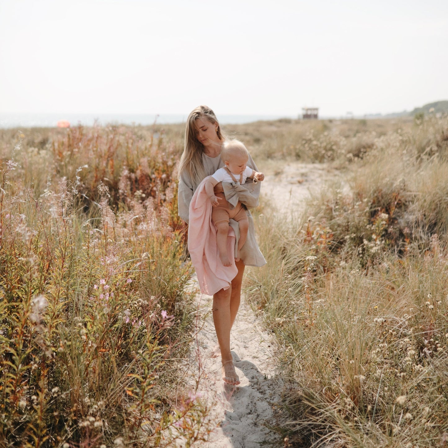 Muslin swaddle blanket, various colors*