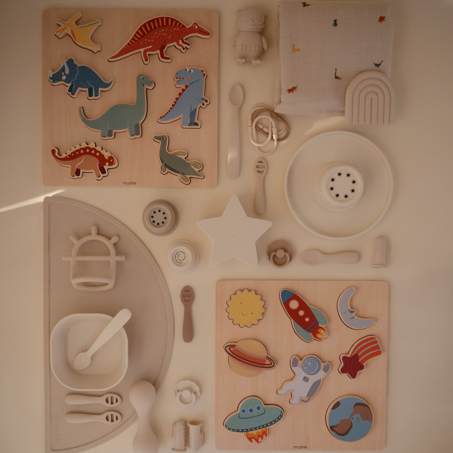 Muslin swaddle blanket, various colors*