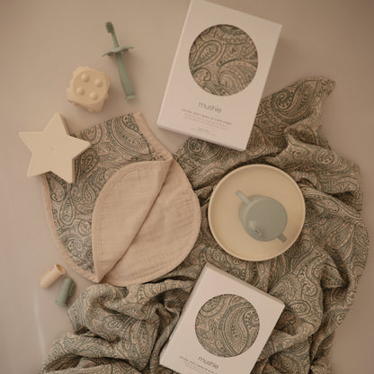 Muslin swaddle blanket, various colors*