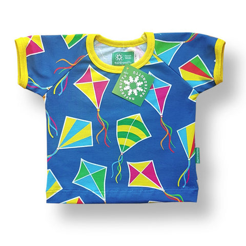 Naperonuttu Short sleeve shirt- kites