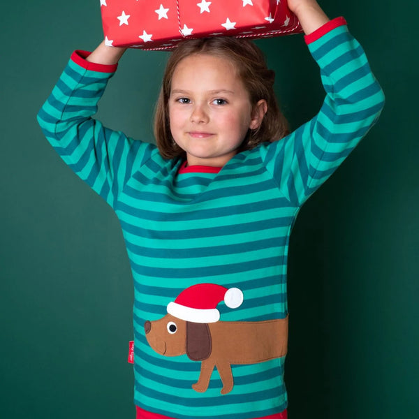 Girl wearing Toby Tiger organic Christmas Dog appliqué long sleeve t-shirt